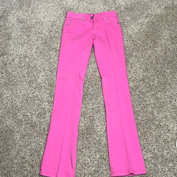 Wrangler Denim - WOMEN Pink Wrangers size 1 - Length 34 Straight Leg